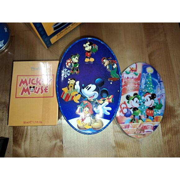 Very Vintage FABULOUS Mickey Mouse Watches, Bobble Heads, Weight, Cologne, Pins - Picture 8 of 15